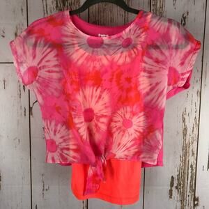 Lei Top with attached Tank. Size Medium. In good used condition!